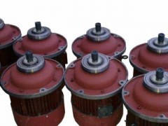 武汉起重配件城起重汇工厂店 电机与通信技术的融合创新